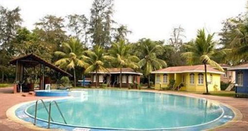 фото отеля Varca Palms Beach Resort