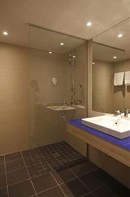 фото отеля Park Inn by Radisson Linz