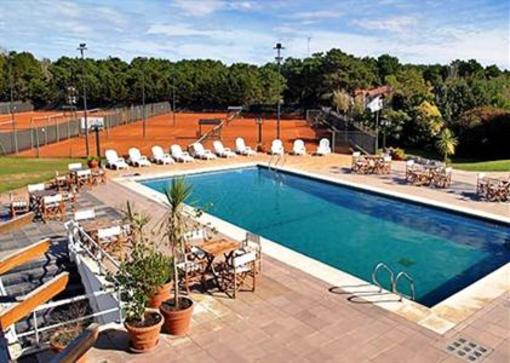 фото отеля El Tennis Pinamar