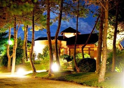 фото отеля El Tennis Pinamar