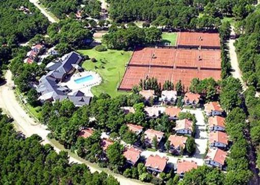 фото отеля El Tennis Pinamar