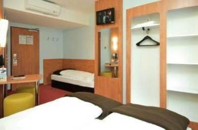 фото отеля B&B Hotel Heilbronn