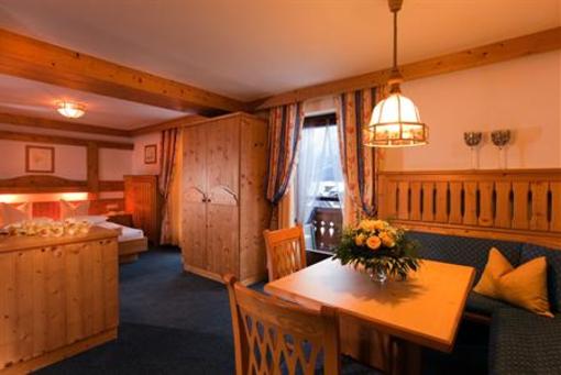 фото отеля Hotel-Garni Alpenrose