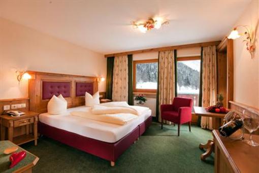 фото отеля Hotel-Garni Alpenrose