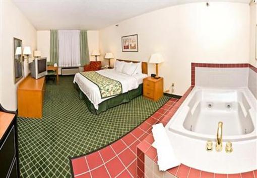 фото отеля Fairfield Inn Ottumwa