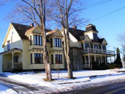 фото отеля The Maple Inn