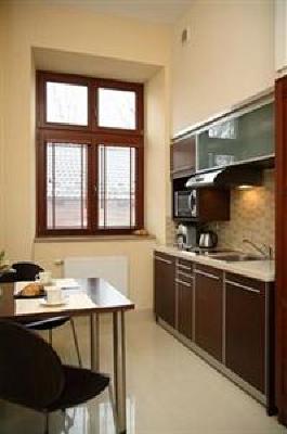 фото отеля Red Brick Apartments