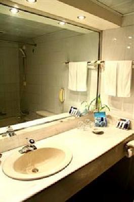 фото отеля Wuxi Wuchan Grand Hotel