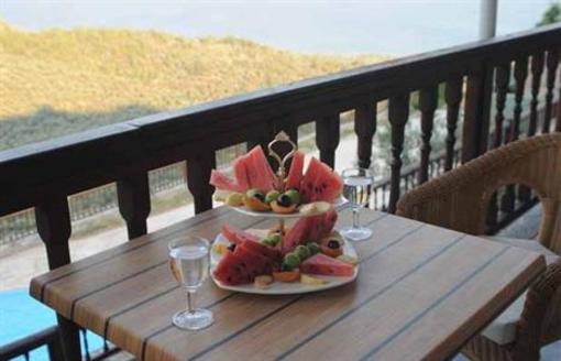 фото отеля Assos Kartal Yuvasi Hotel
