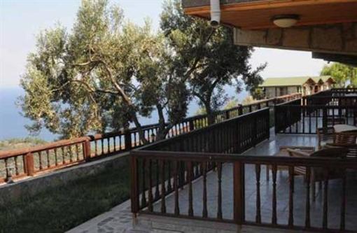фото отеля Assos Kartal Yuvasi Hotel