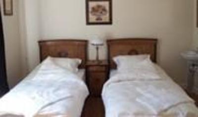фото отеля Alfholl Guesthouse