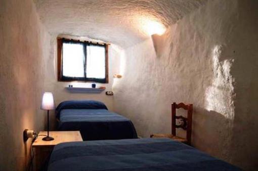 фото отеля Cuevas de Orce Apartments