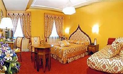 фото отеля Ai Mori d'Oriente Hotel