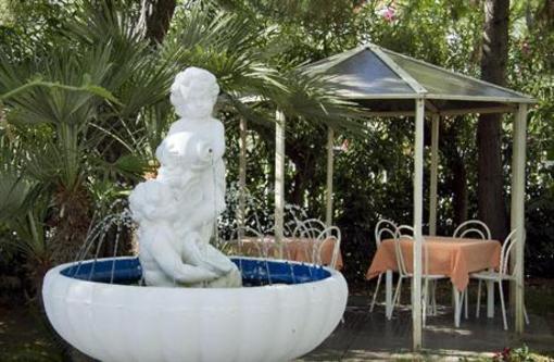 фото отеля Hotel La Maestra