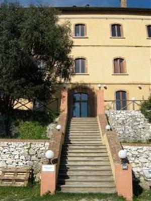 фото отеля Students Hostel Gowett Campiglia Marittima