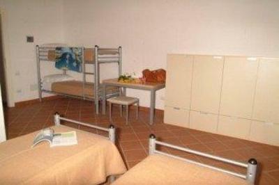 фото отеля Students Hostel Gowett Campiglia Marittima