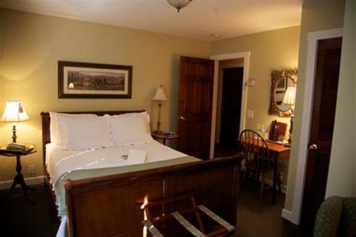 фото отеля Monteagle Inn