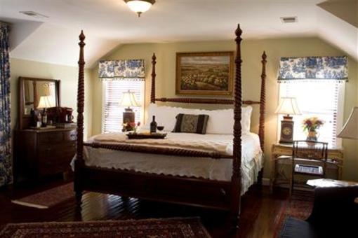 фото отеля Monteagle Inn