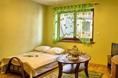 фото отеля Visitzakopane Rainbow Apartments