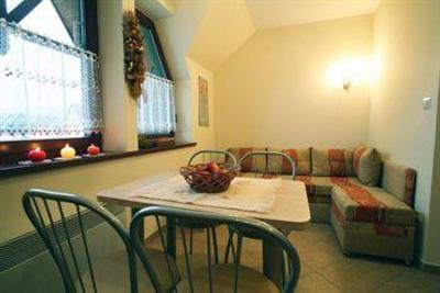 фото отеля Visitzakopane Rainbow Apartments