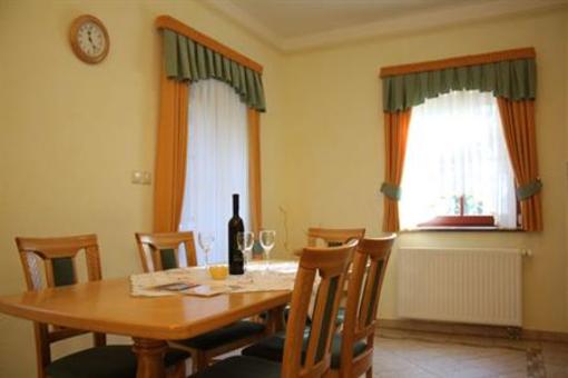 фото отеля Apartment House Rusevec