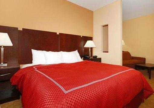 фото отеля Comfort Suites Brunswick