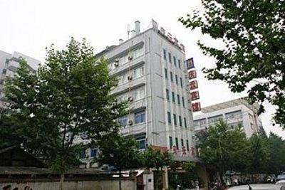 фото отеля Jiali Hotel Qingyun Branch
