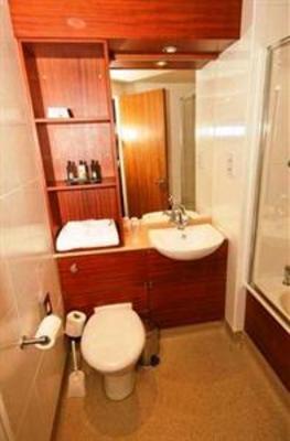 фото отеля Princess Royal Lodge Farnham