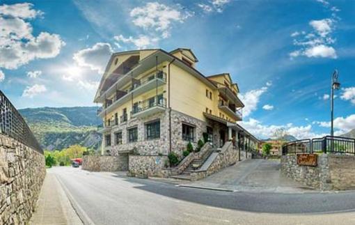 фото отеля Hotel Cotiella