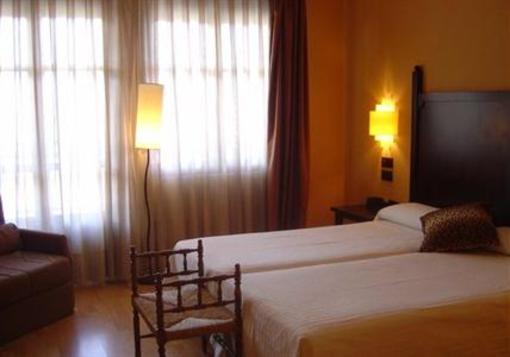 фото отеля Hotel Cotiella
