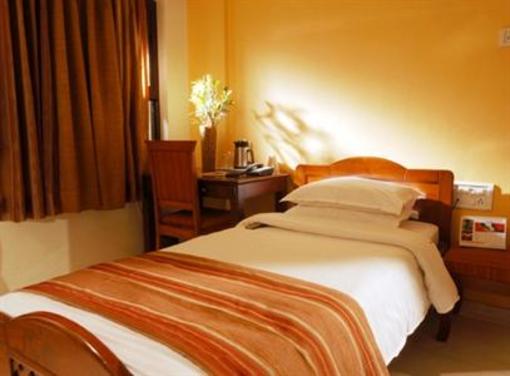 фото отеля Hotel Royalty Pune