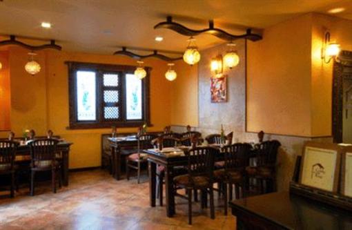 фото отеля Hotel Royalty Pune