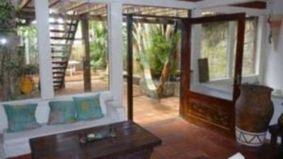 фото отеля Lobato Mar Beach House