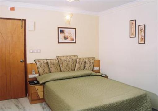 фото отеля Pleasant Stay Inn Hotel