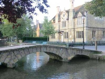 фото отеля Strathspey Guest House Bourton-on-the-Water
