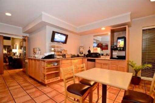 фото отеля Best Western Inn Scotts Valley
