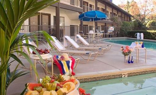 фото отеля Best Western Inn Scotts Valley
