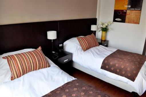 фото отеля SF Suites