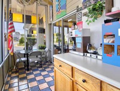 фото отеля Greenville Days Inn