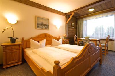 фото отеля Hotel Quellenhof Grainau