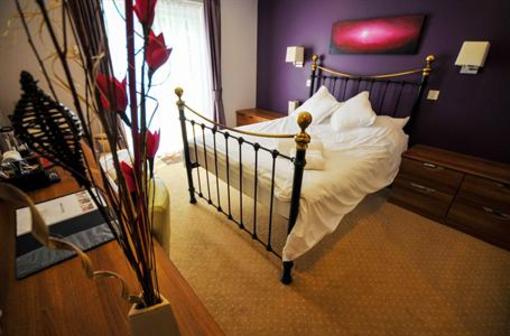 фото отеля Dewdrop Inn