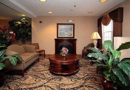 фото отеля Econo Lodge Inn & Suites Evansville