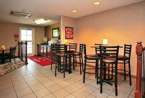 фото отеля Econo Lodge Inn & Suites Evansville
