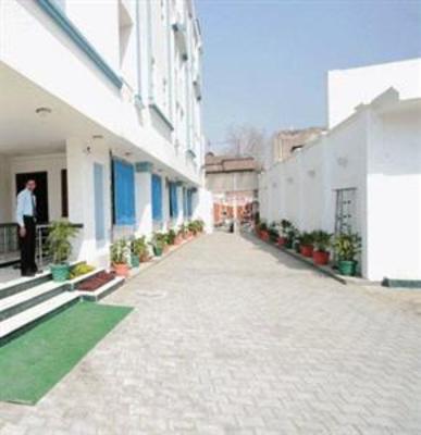 фото отеля Hotel Maharaja Residency