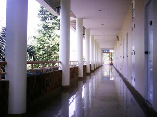фото отеля Goldenland Resort & Camp