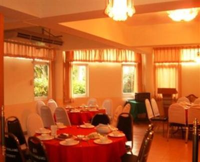 фото отеля Goldenland Resort & Camp