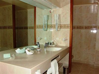 фото отеля Chateau Hotel Savigny