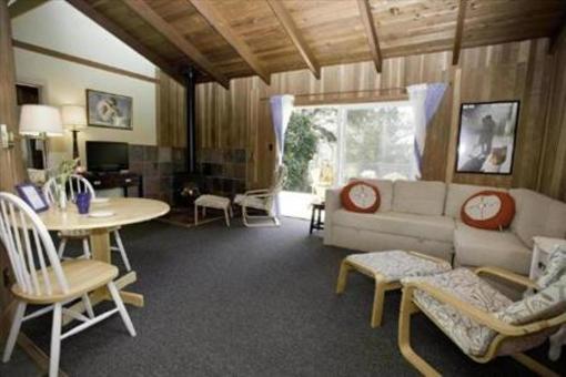 фото отеля The Andiron Seaside Inn & Cabins