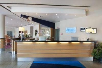 фото отеля Holiday Inn Express Koln-Mulheim