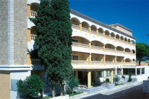фото отеля Hotel Baviera Capdepera